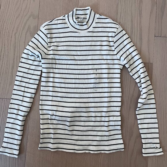 NEW Uniqlo mock neck sweaters, Size S (4 colors avail!) - Picture 1 of 5